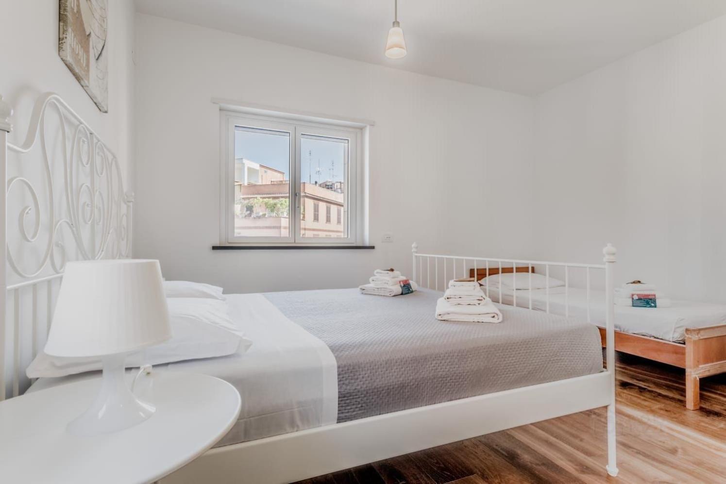 רומא Monteverde Sunny Apartment מראה חיצוני תמונה